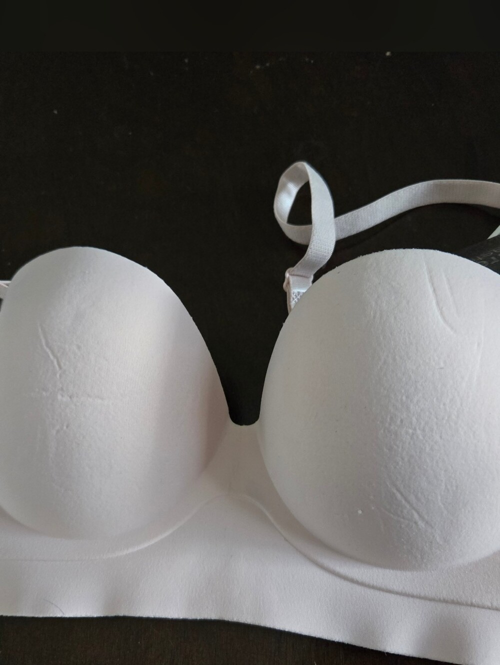 sophie b. White Strapless Convertible Seamless Bra